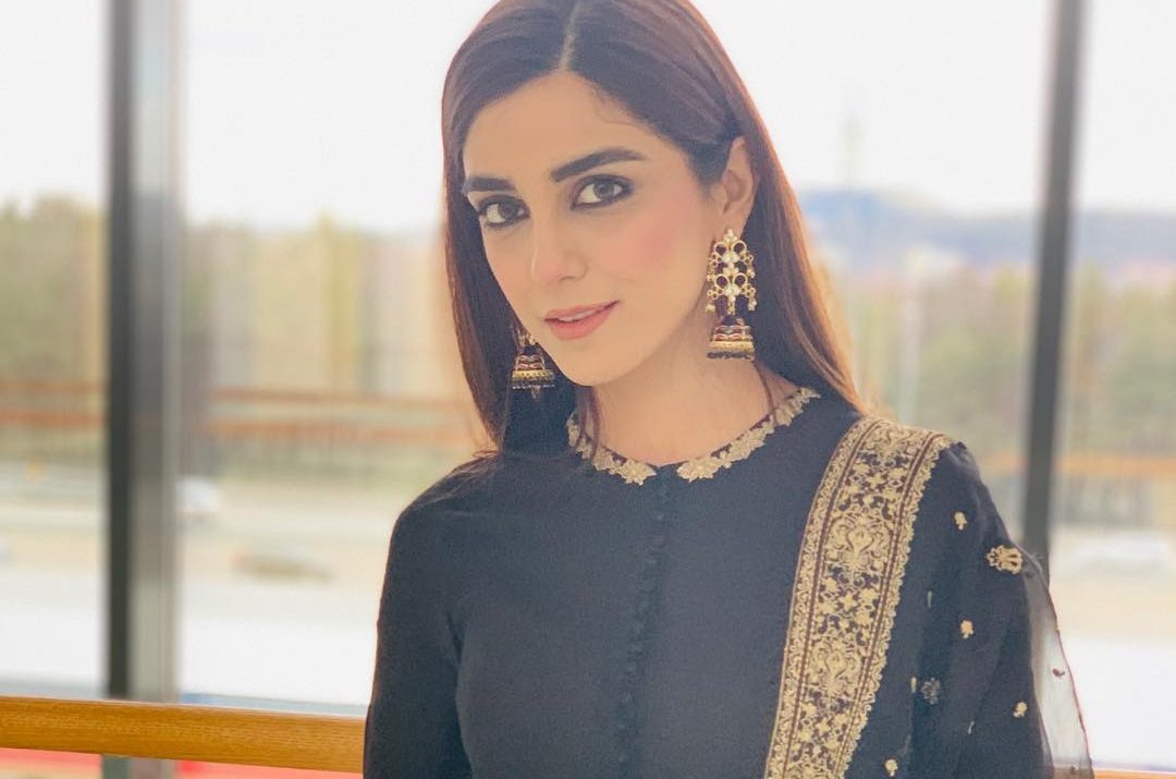 maya ali in black dress