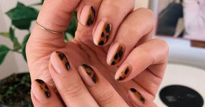 Tortoise shell nails