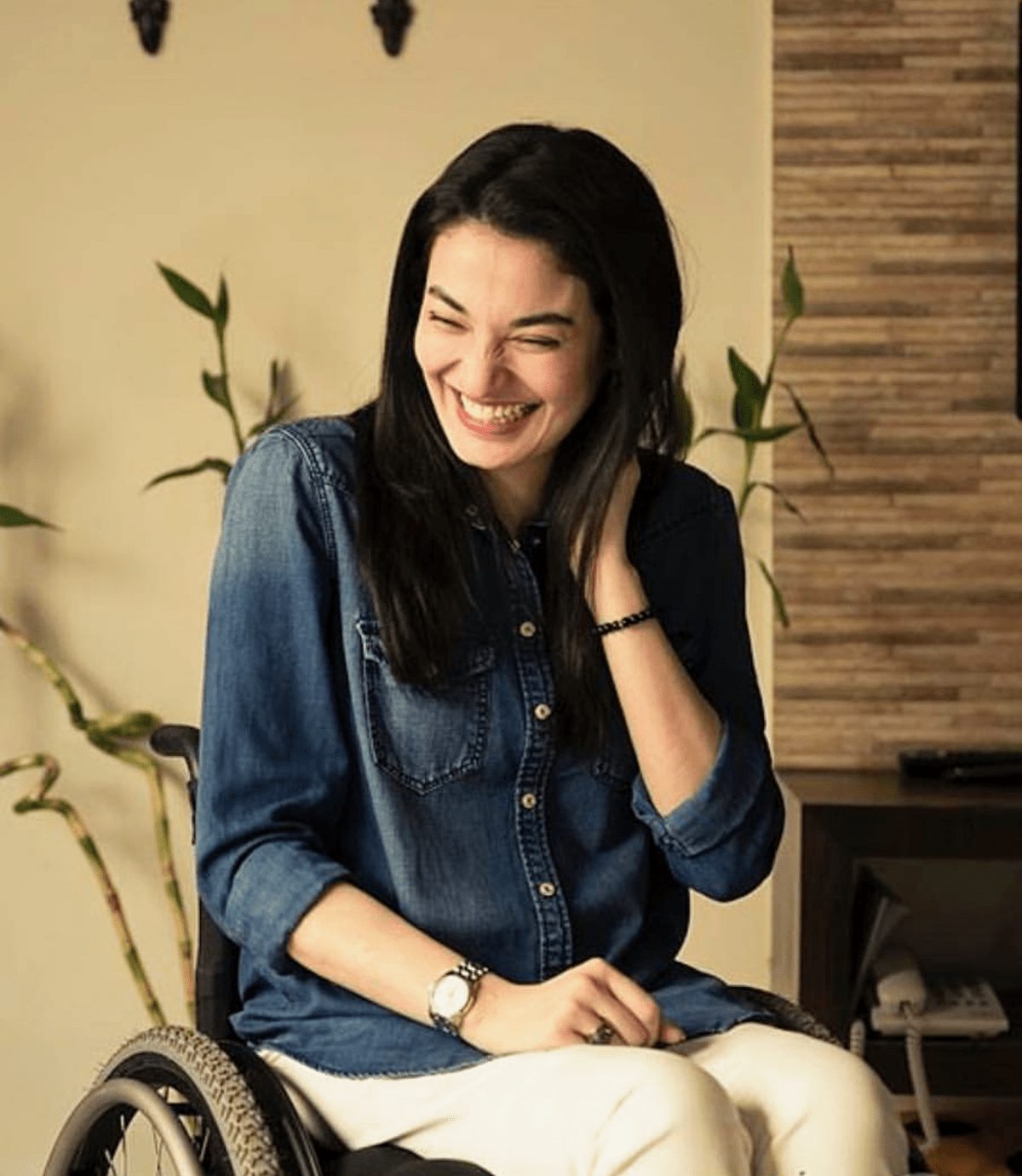 muniba mazari