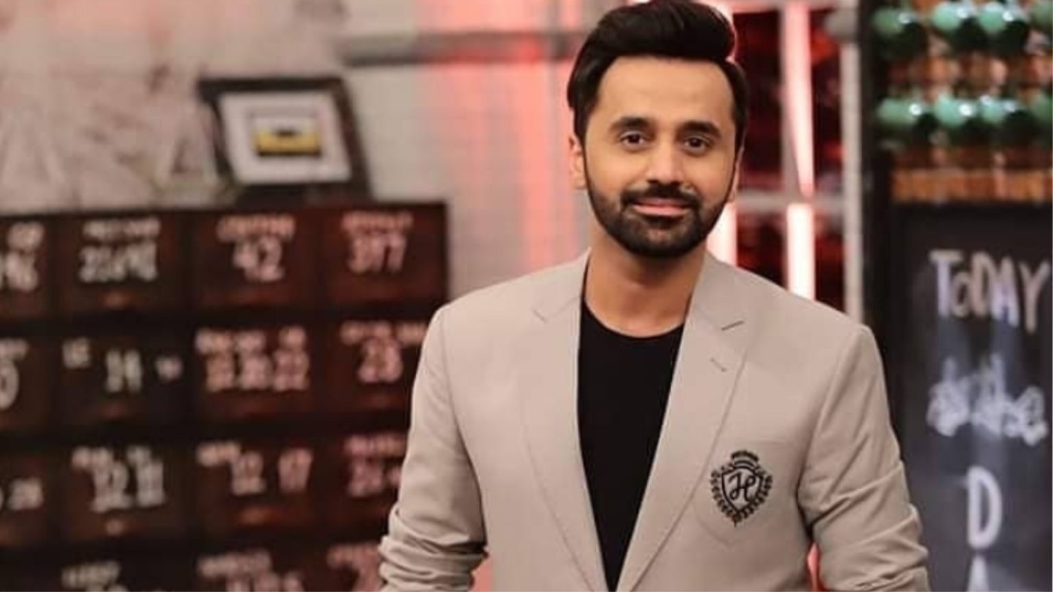 Waseem Badami talks about his struggles in becoming a newscaster - Niche