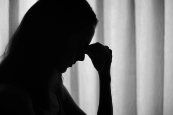 TW: Karachi female doctor commits suicide over marital dispute