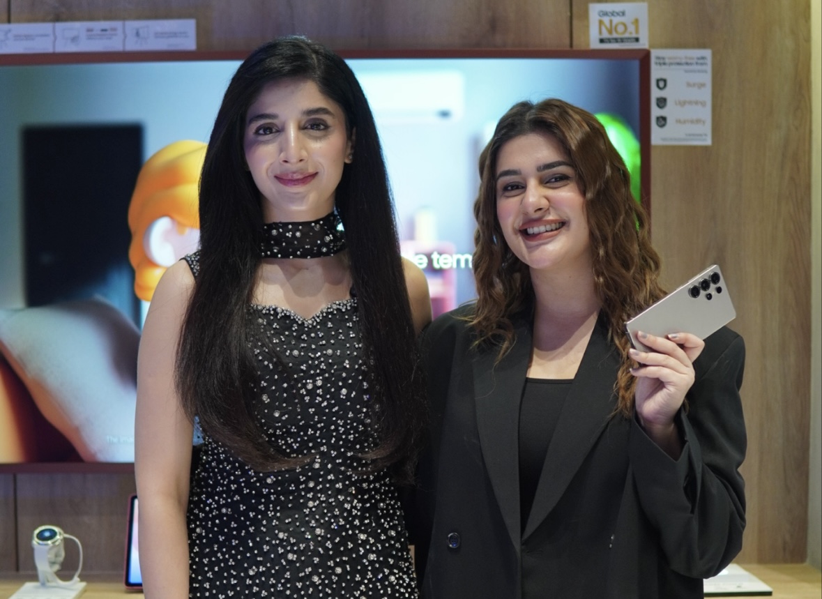 A Star-Studded Opening: Samsung’s Premium Experience Store Shines at Dolmen Mall Lahore